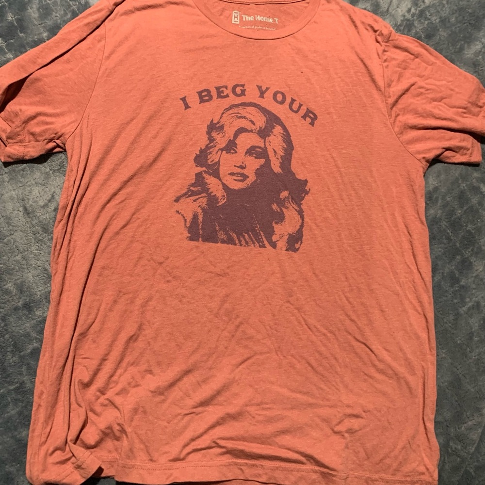 Women's Pink Graphic Tee